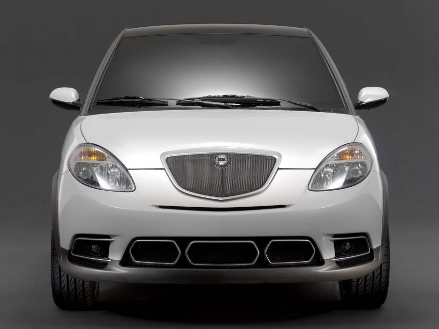  Lancia Ypsilon Sport Concept 2005 года  (фото 11 из 11)